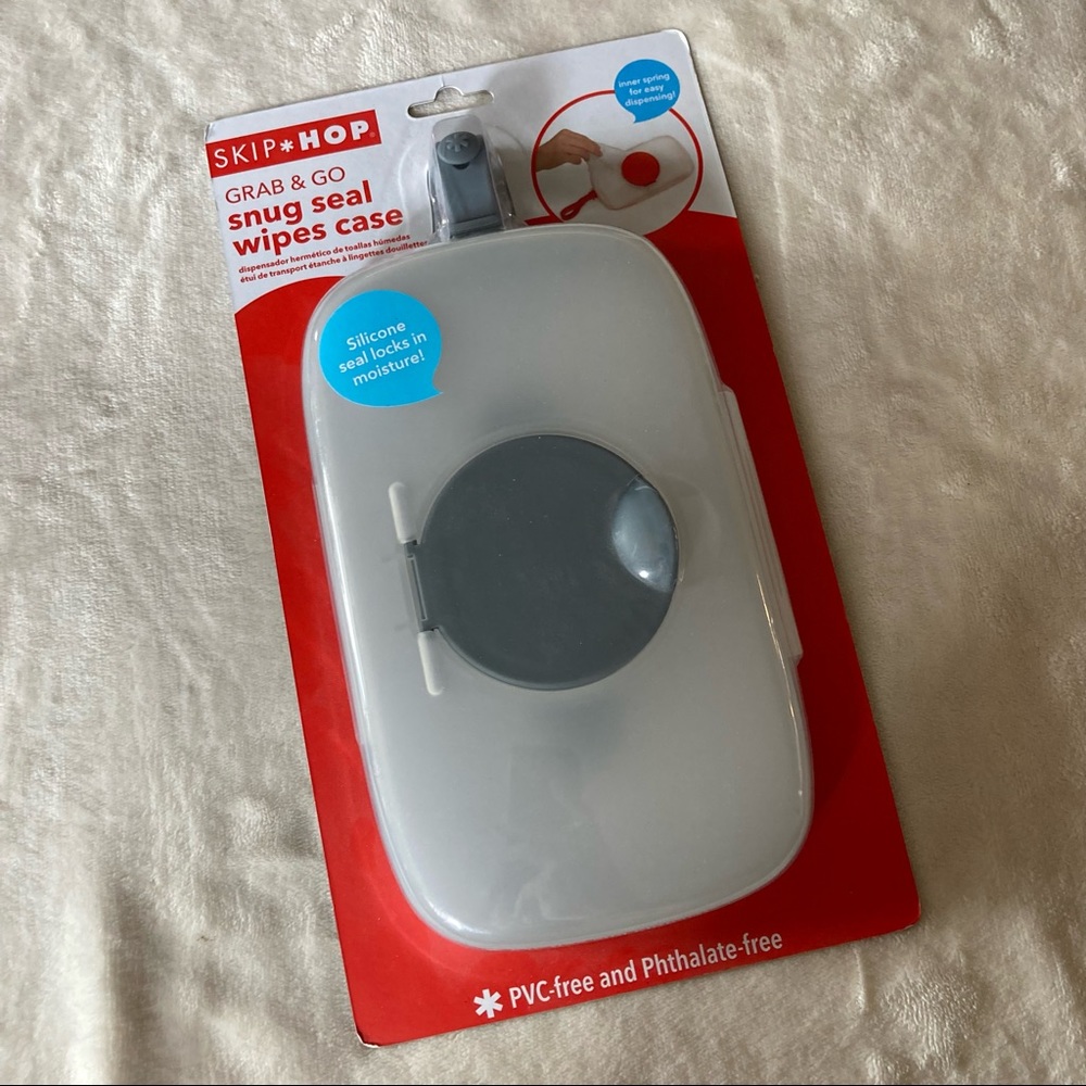 NWT Skip Hop Wipes case